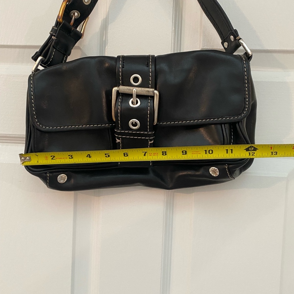Michael Kors Black Leather Shoulder Bag with Buckle - Picture 5 of 14